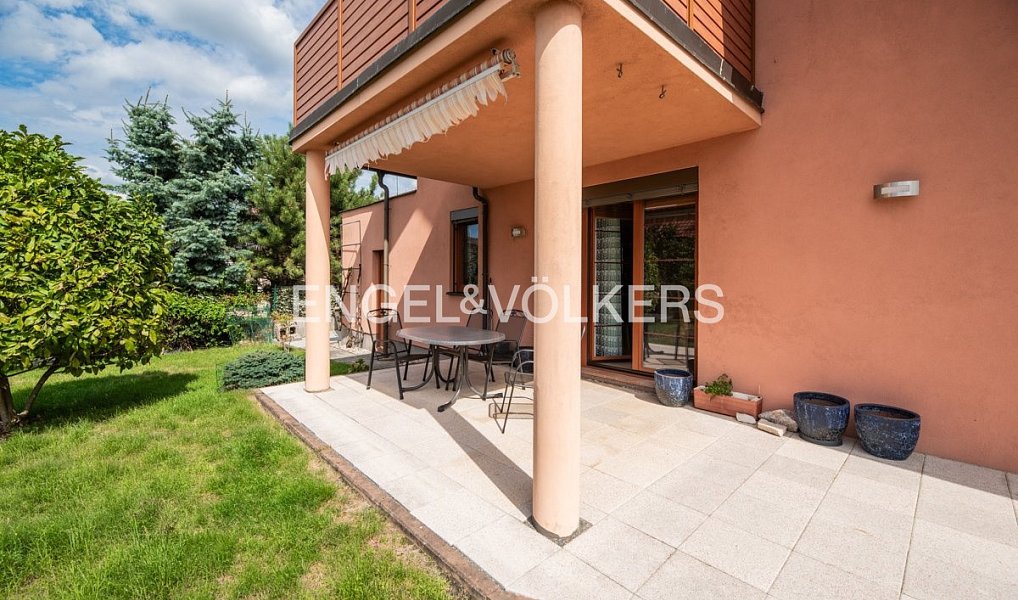 Prodej domu 270 m² s pozemkem 822 m², Praha – náhled fotky 17