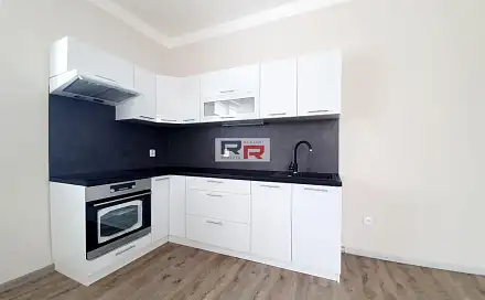 Pronájem bytu 1+kk 47 m², Kmochova, Olomouc - Nová Ulice