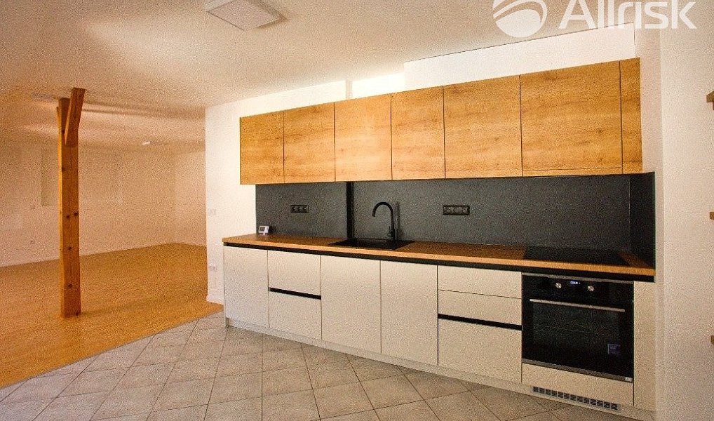 Prodej bytu 3+kk 112 m², Kroměříž – náhled fotky 2