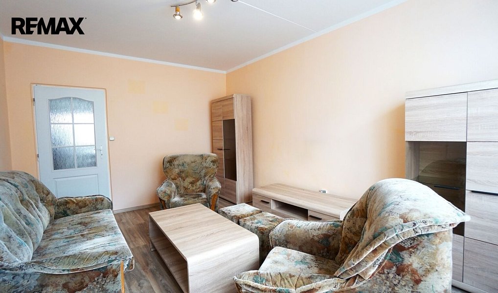 Prodej bytu 2+1 64 m², Nové Strašecí – náhled fotky 3