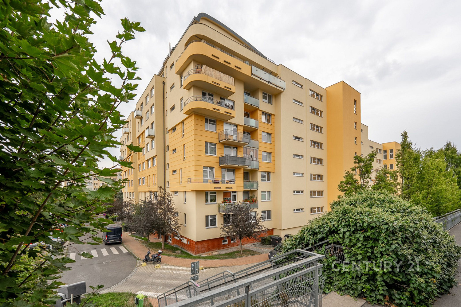 Pronájem bytu 2+kk 48 m² – fotografie 4