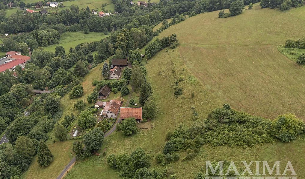 Prodej stavebního pozemku 4 517 m², Slaná – náhled fotky 9