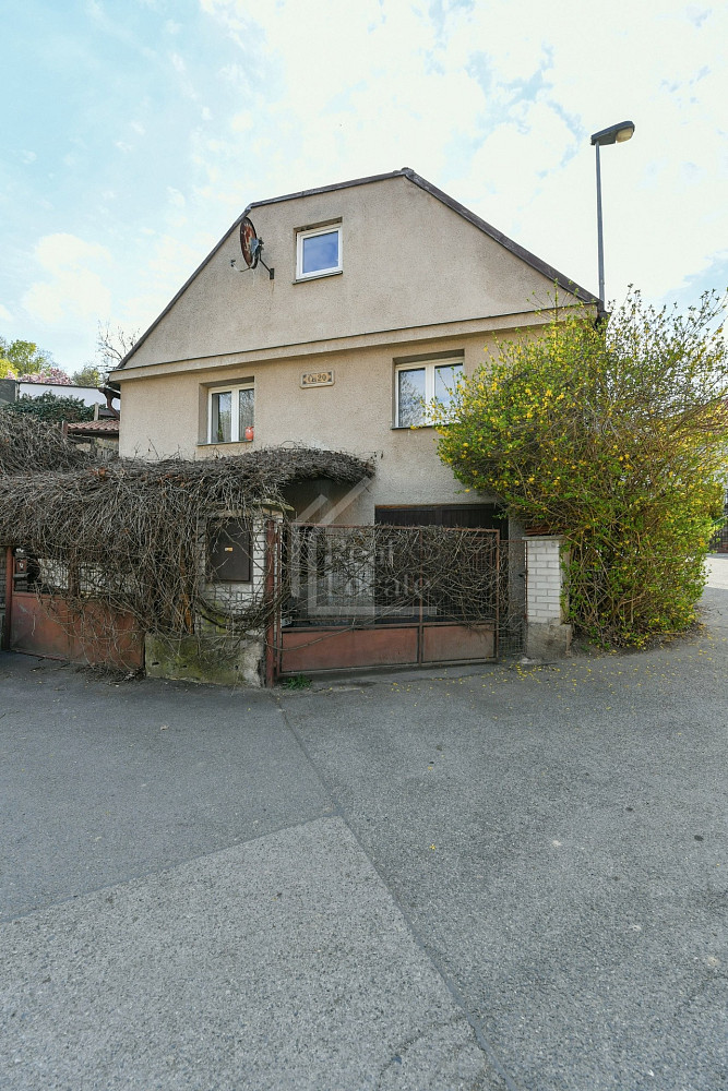 Prodej domu 160 m² s pozemkem 251 m²