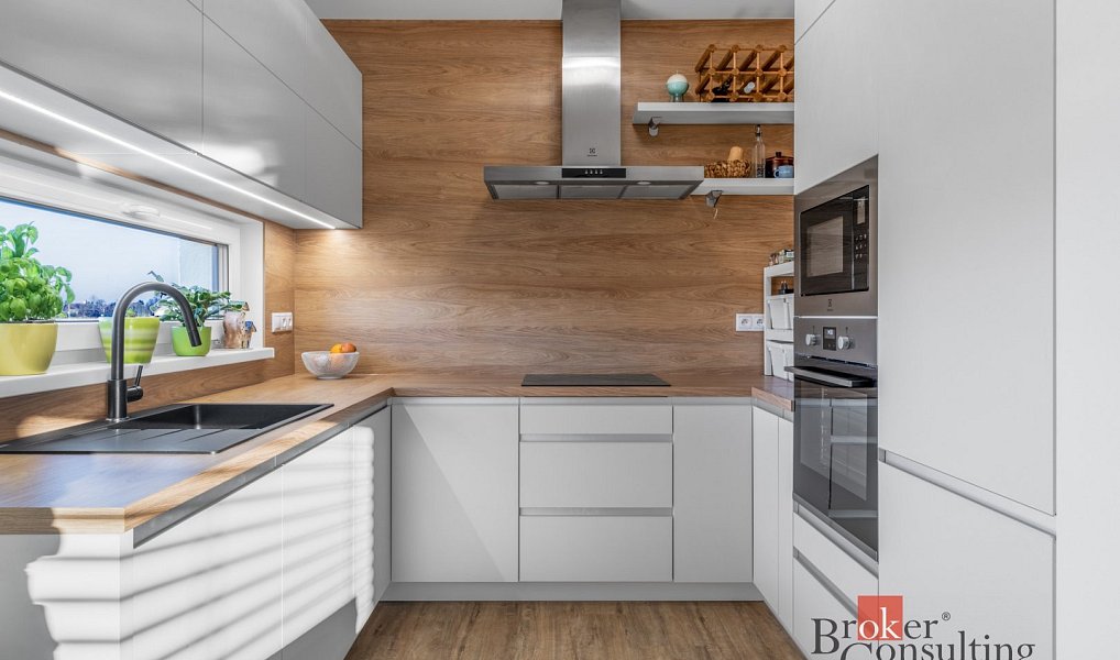 Prodej domu 90 m² s pozemkem 816 m², Sezemice – náhled fotky 16