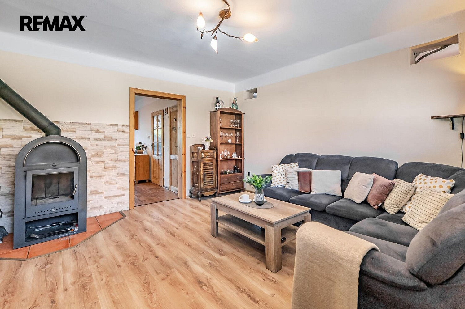 Prodej domu 123 m² s pozemkem 869 m² – fotografie 2