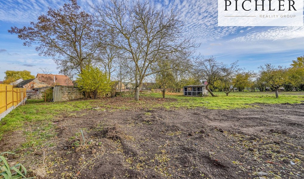 Prodej stavebního pozemku 763 m², Úherce – náhled fotky 5