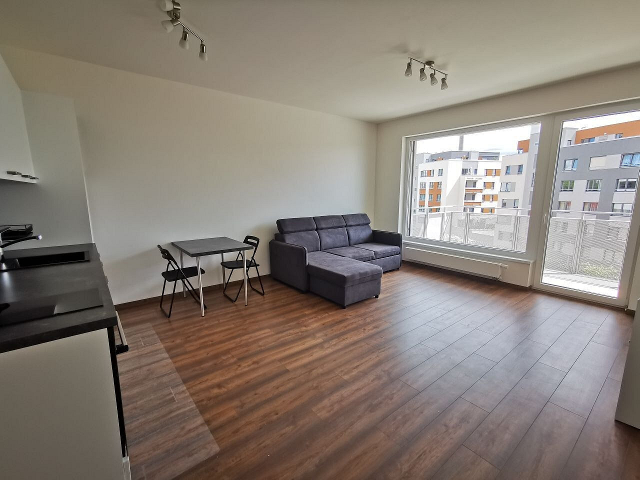 Pronájem bytu 1+kk 36 m² — photo 4