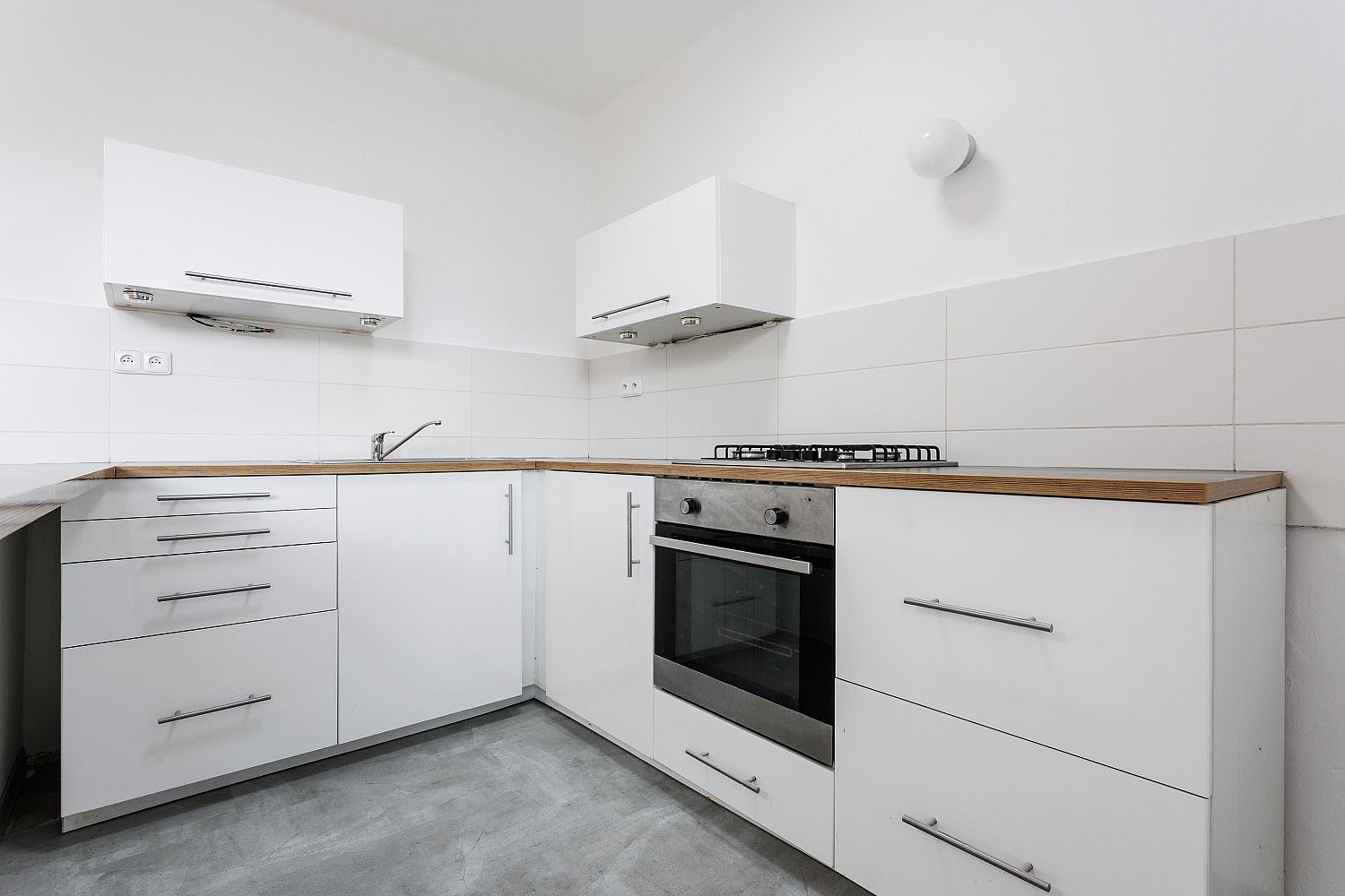 Prodej bytu 2+kk 52 m² – pohled 5