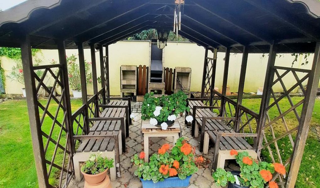 Pronájem domu 120 m² s pozemkem 1 198 m², Pohořelice – náhled fotky 12