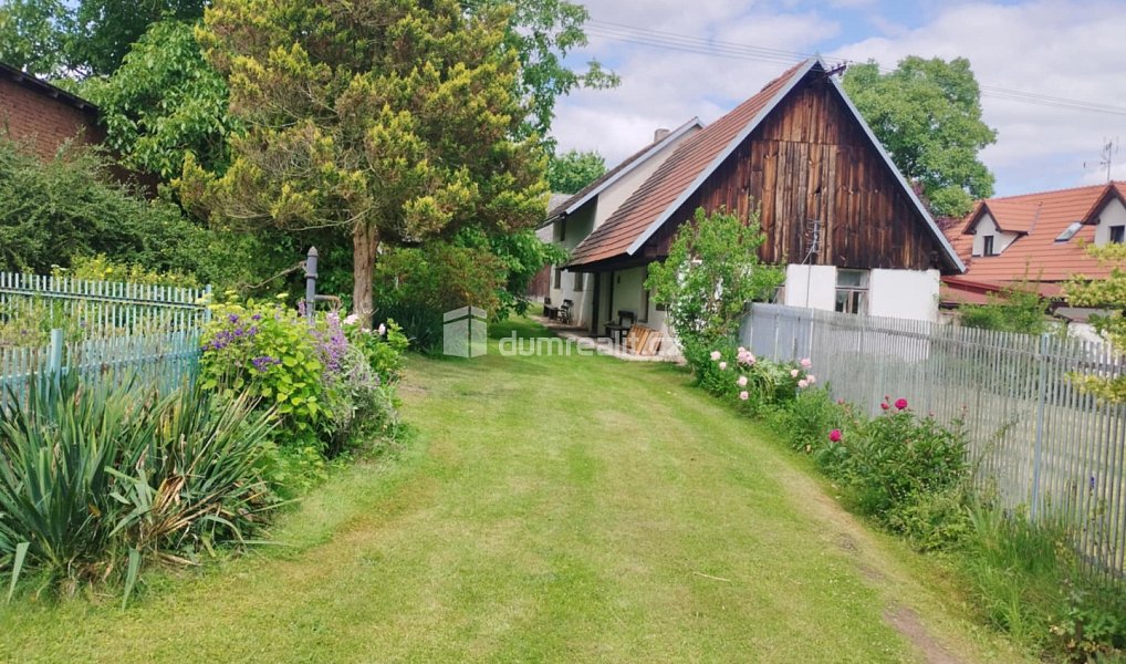 Prodej domu 100 m² s pozemkem 1 765 m², Bernartice – náhled fotky 2