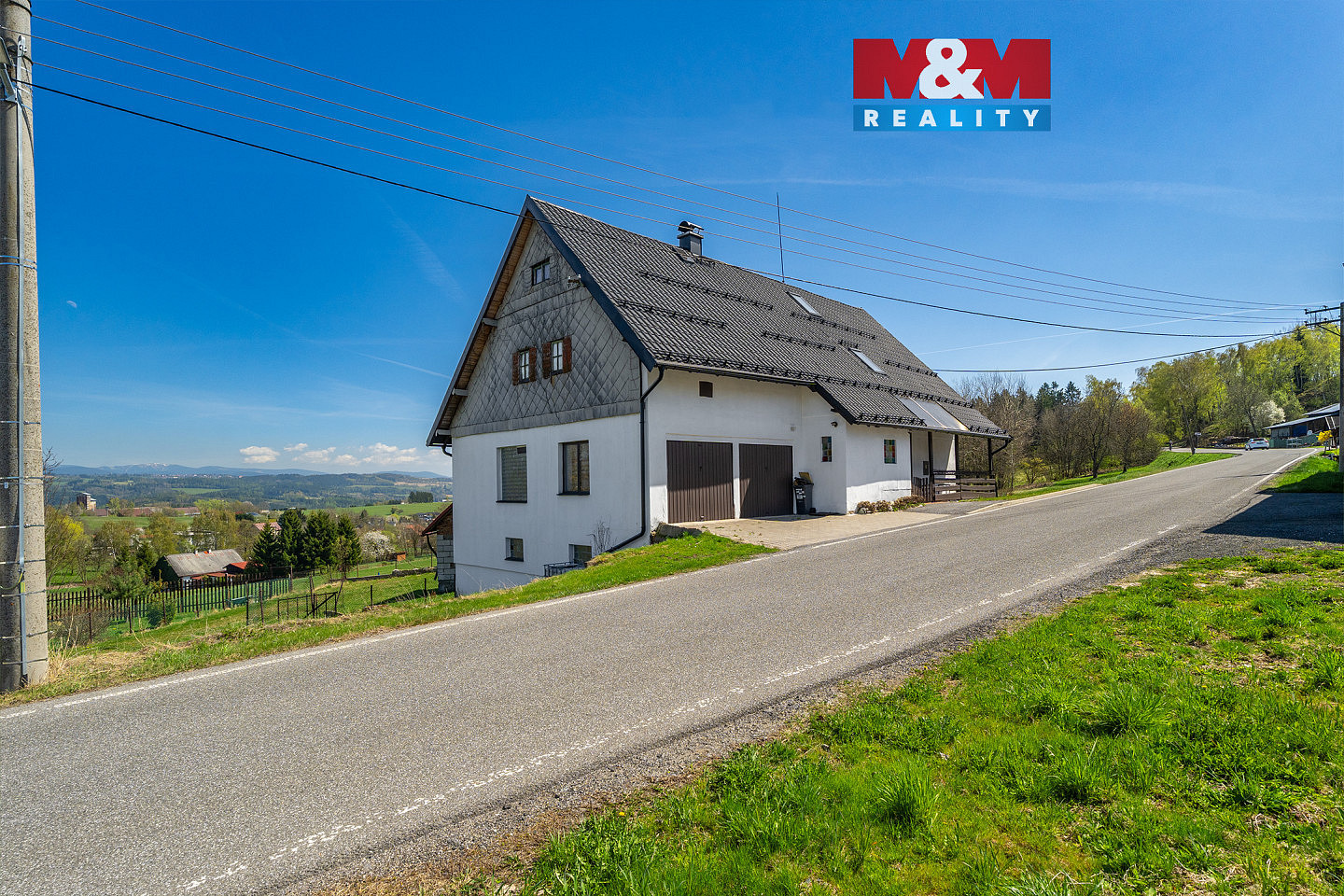 Prodej domu 180 m² s pozemkem 2 665 m²