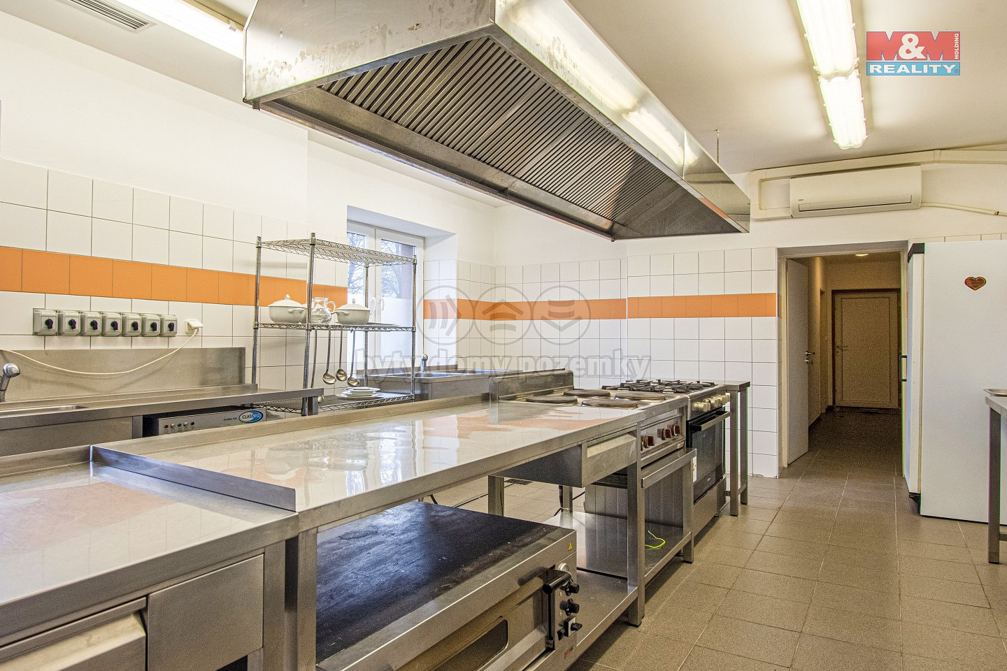 Prodej ubytovacího objektu 498 m² – fotografie 5