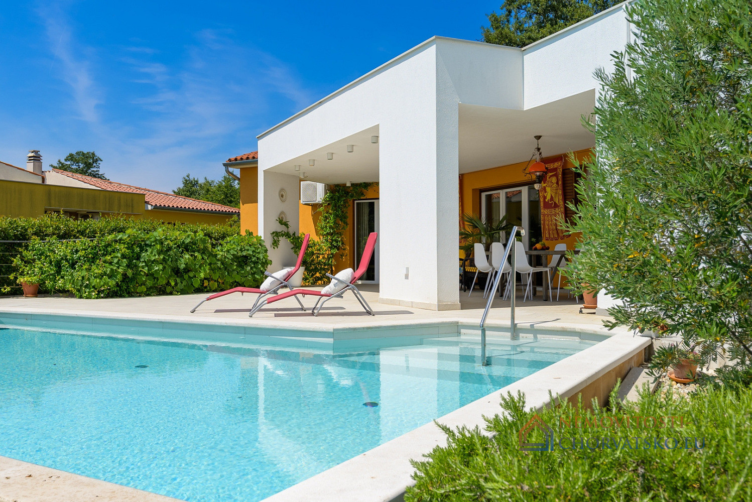 Prodej domu 180 m² s pozemkem 1 000 m² - Ansicht 4
