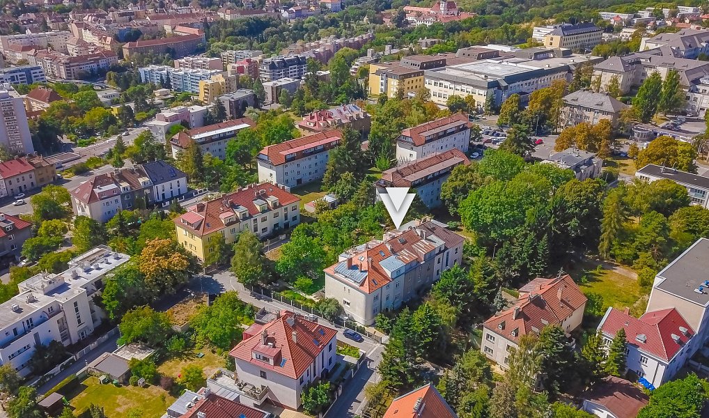 Prodej nájemního domu, činžáku 388 m², Praha – náhled fotky 16
