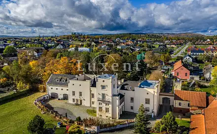 Prodej domu 1 585 m² s pozemkem 6 505 m², Trnová, okres Praha-západ