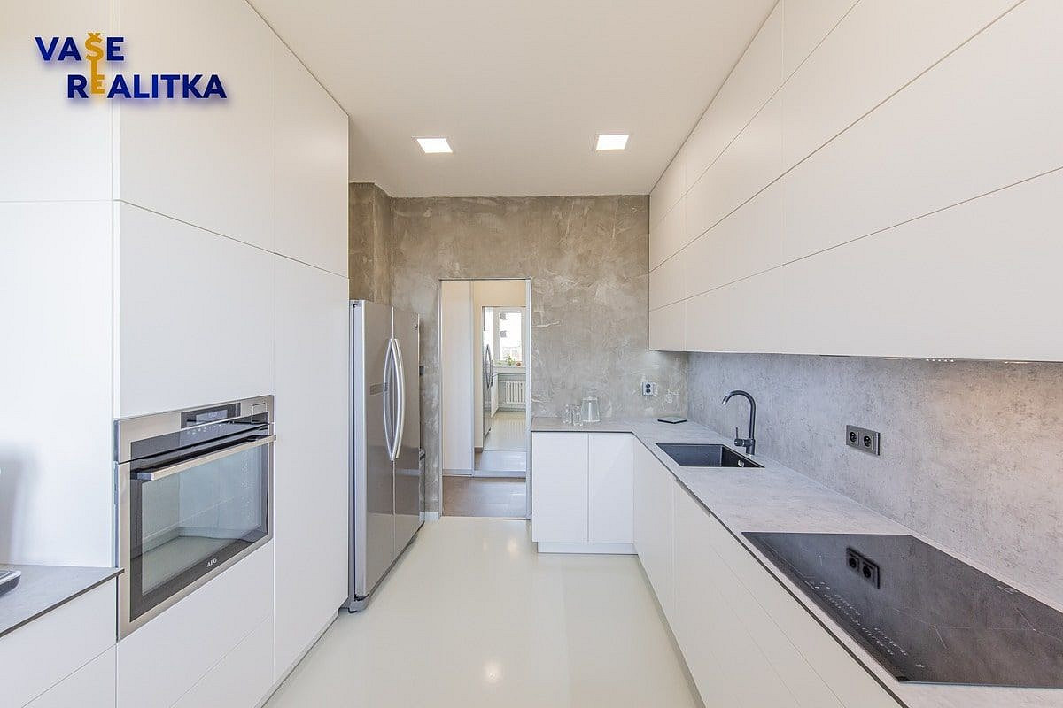 Prodej bytu 2+1 79 m² – pohled 6