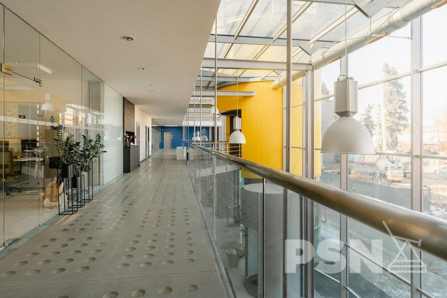 Pronájem kanceláře 1 000 m² — photo 3