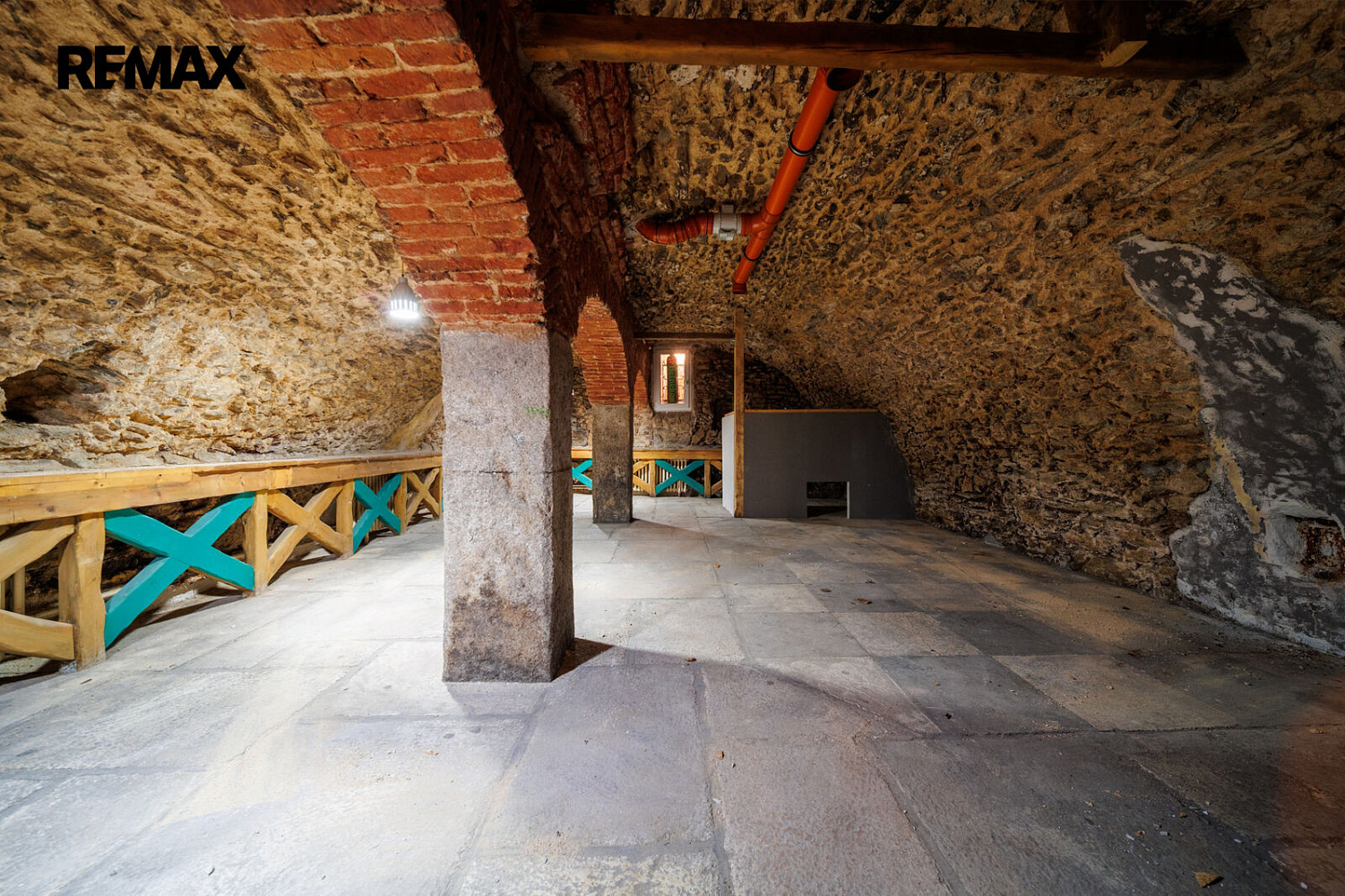 Prodej restaurace 95 m² – fotografie 4