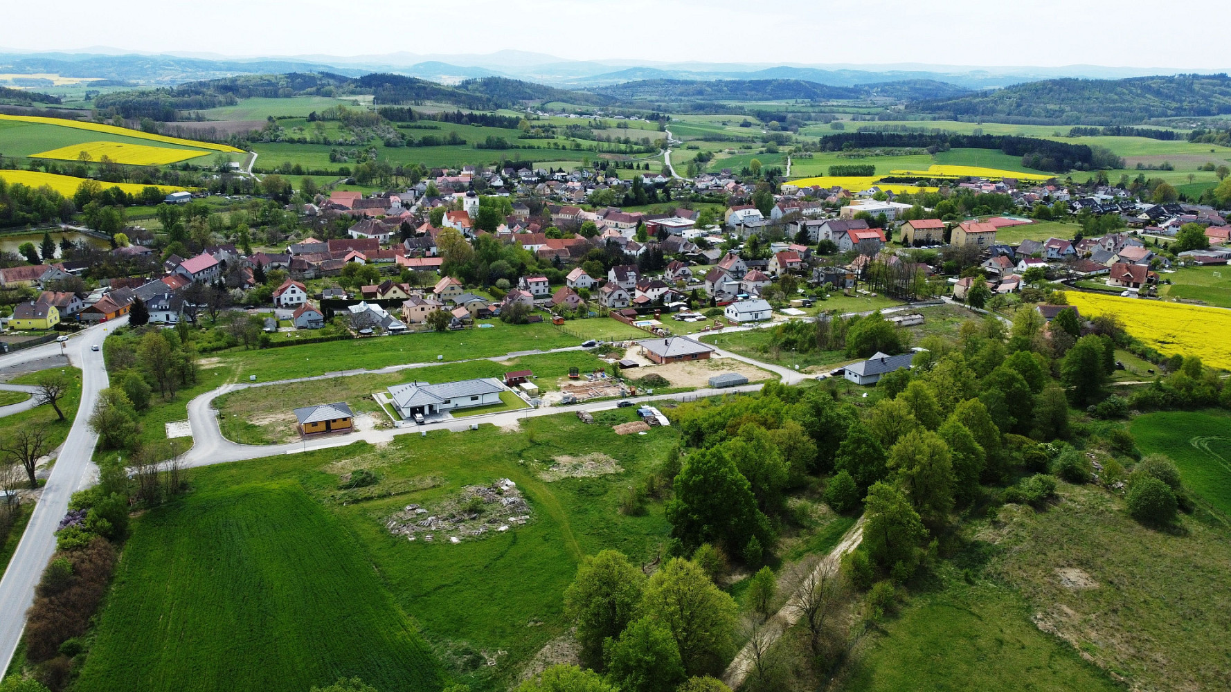 Prodej stavebního pozemku 1 899 m²