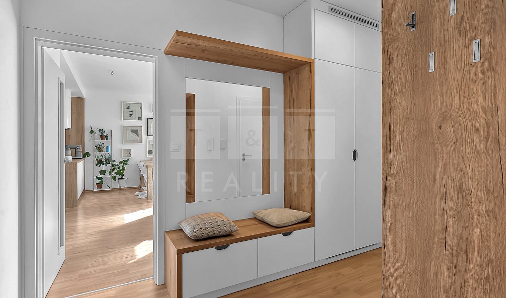 Prodej bytu 4+kk 102 m², Hradec Králové – náhled fotky 14