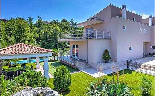 Pronájem domu 210 m² s pozemkem 210 m², Opatija - Okolica, Chorvatsko