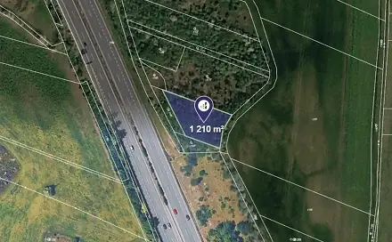Prodej pole 1 210 m², Nová Ves, okres Mělník