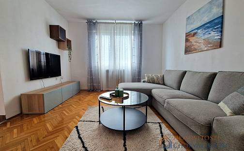 Pronájem bytu 3+kk 80 m², Rijeka, Chorvatsko