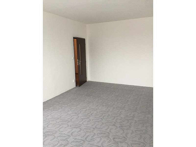Pronájem bytu 2+1 63 m² – fotografie 4
