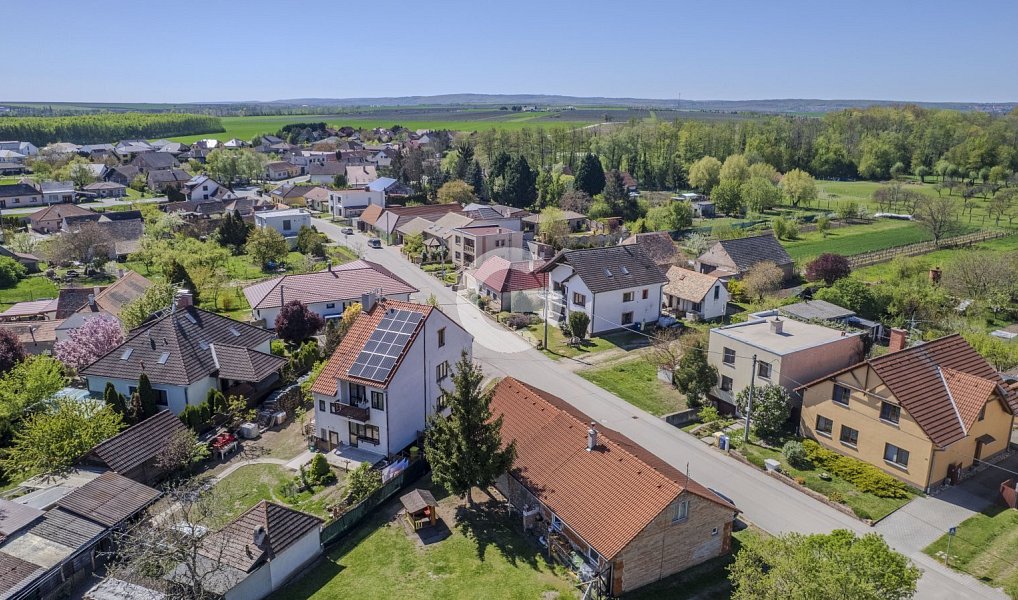 Prodej stavebního pozemku 728 m², Vrbovec – náhled fotky 5