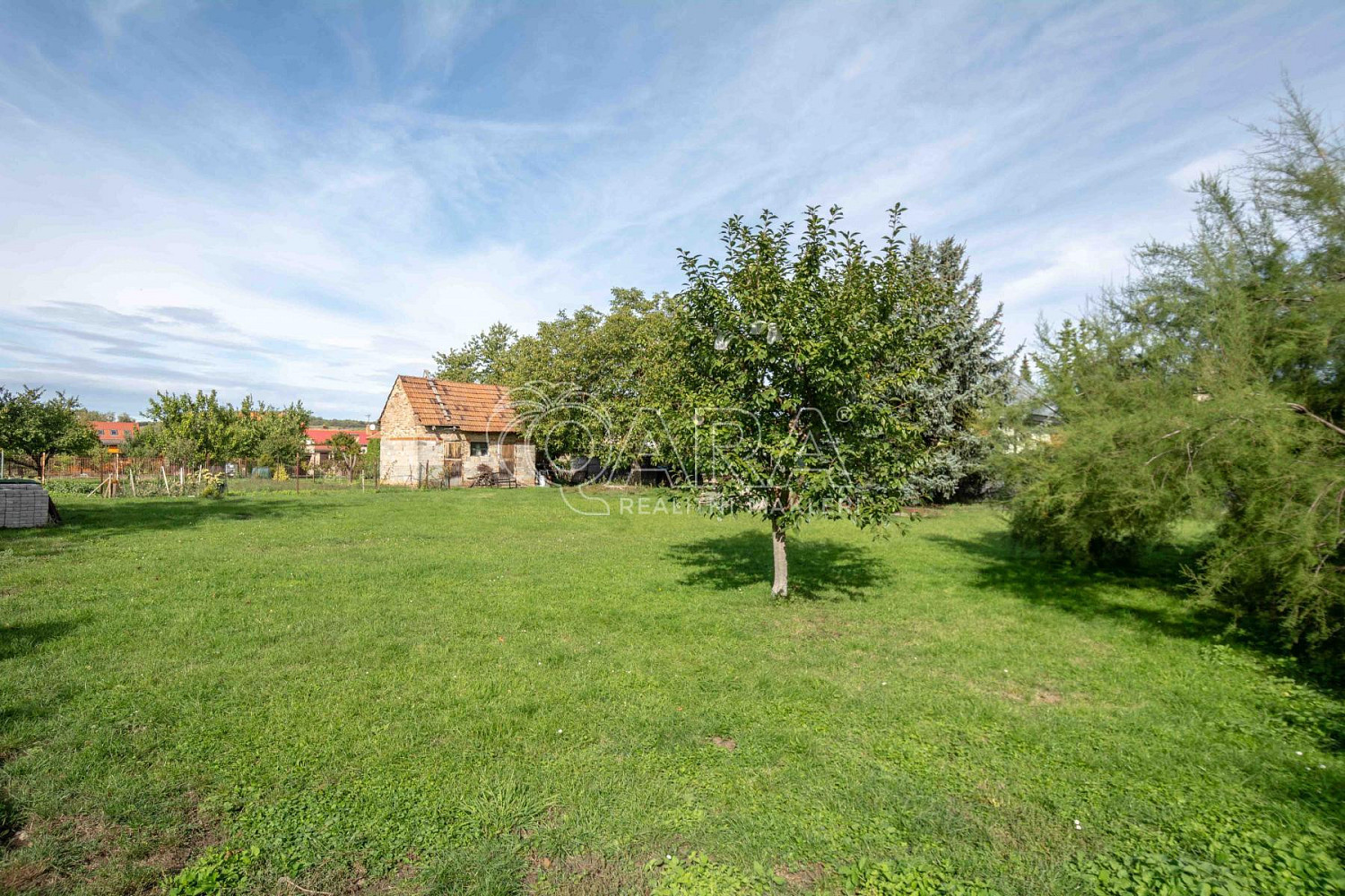 Prodej stavebního pozemku 599 m² – fotografie 5