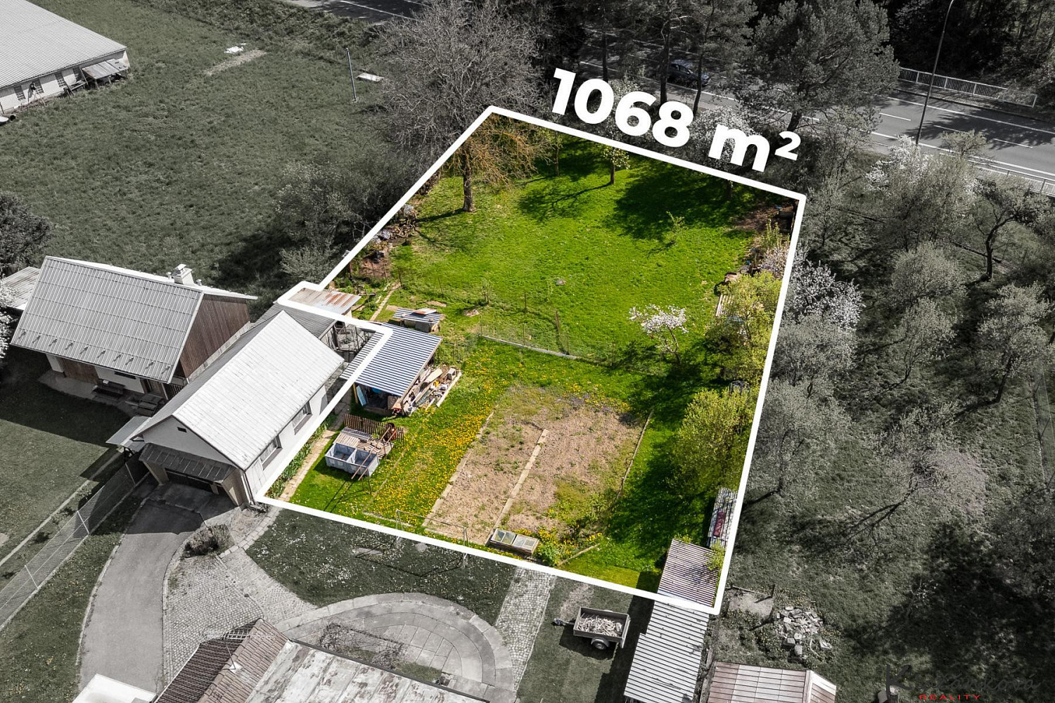 Prodej stavebního pozemku 1 068 m² – fotografie 5