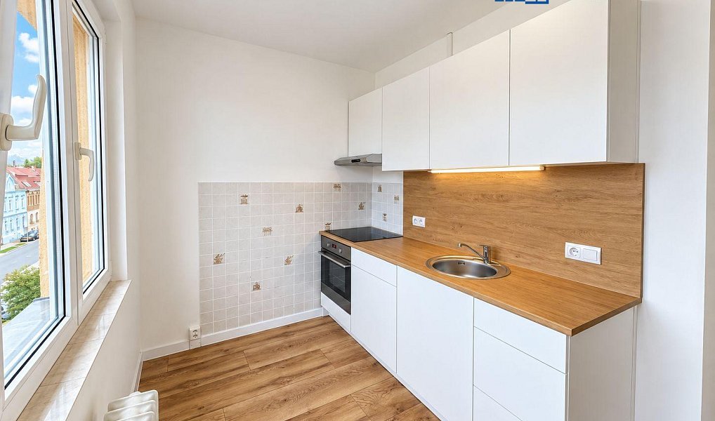 Pronájem bytu 2+1 50 m², Duchcov – náhled fotky 2
