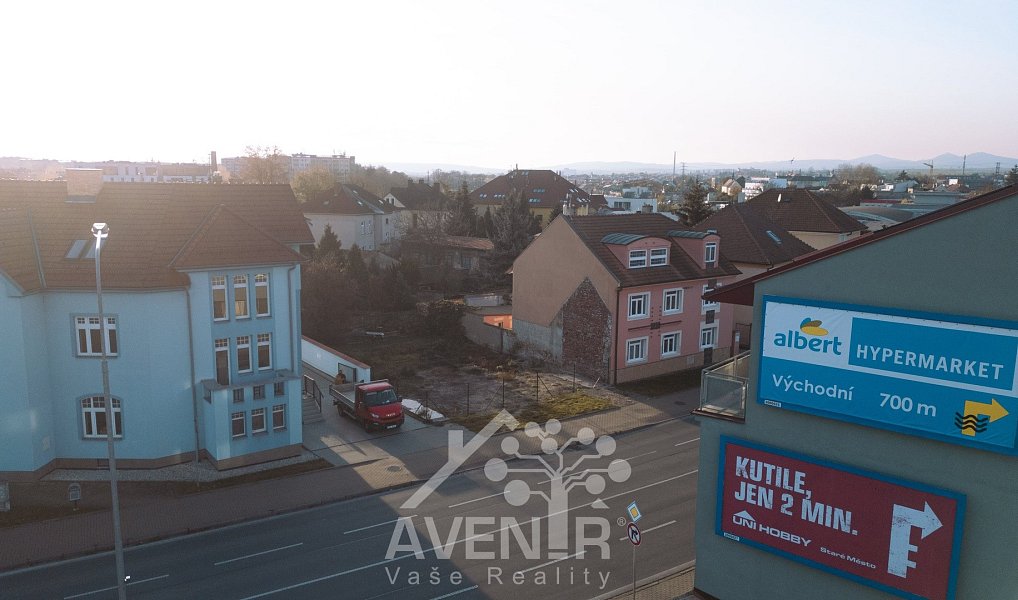 Prodej stavebního pozemku 374 m², Staré Město – náhled fotky 14