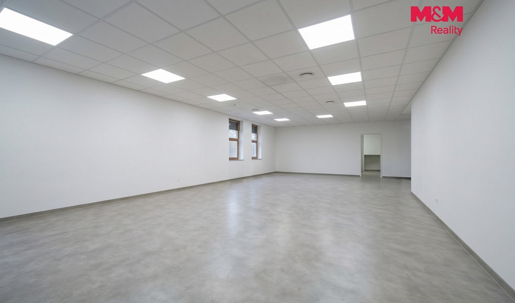 Pronájem obchodních prostor 150 m², Most – náhled fotky 2