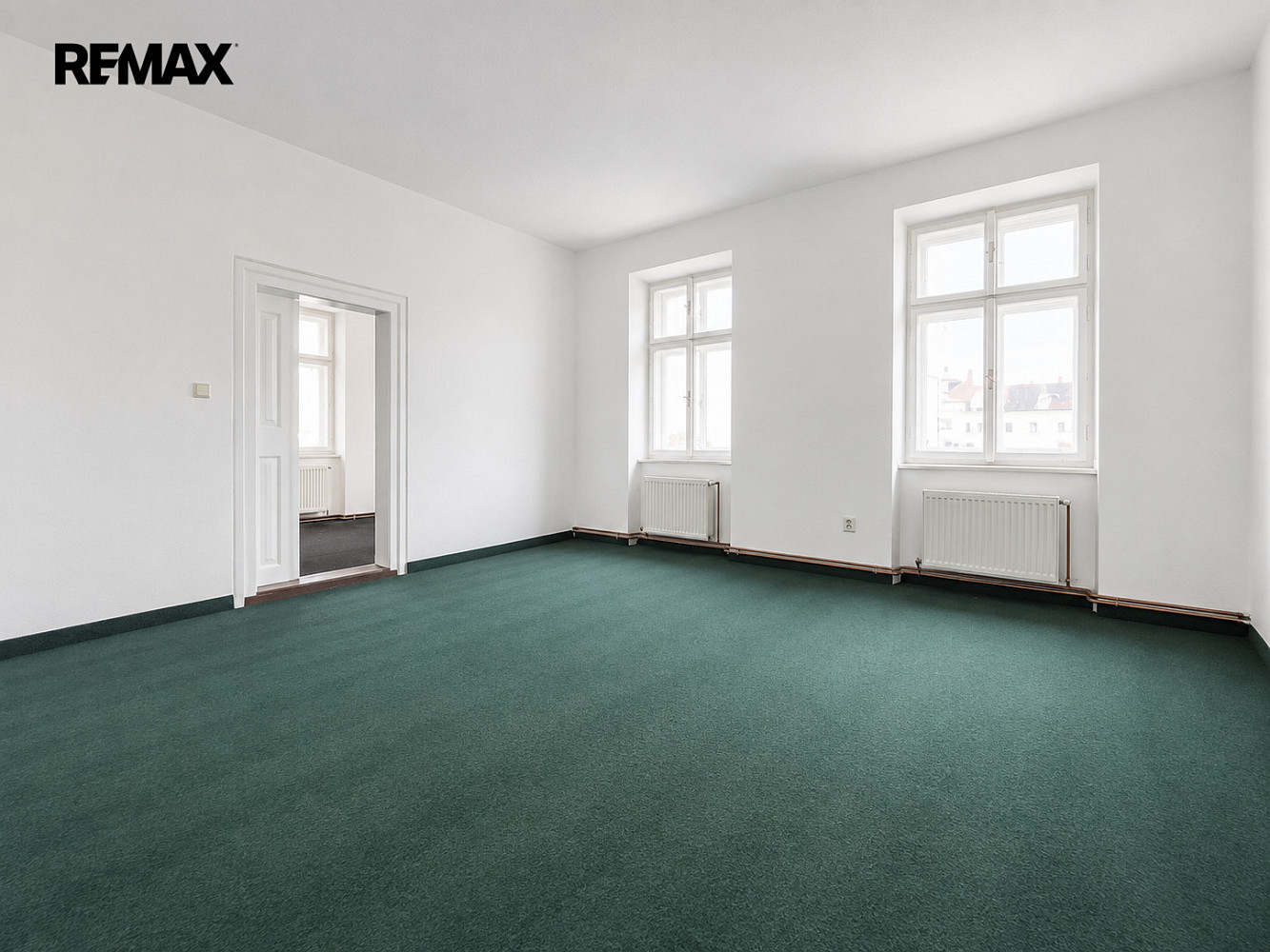 Pronájem kanceláře 115 m² – fotografie 4