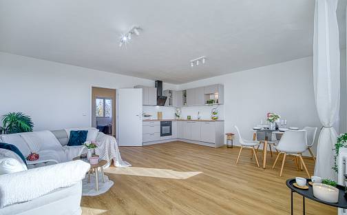 Pronájem bytu 3+kk 69 m², R. Těsnohlídka, Čáslav - Čáslav-Nové Město, okres Kutná Hora