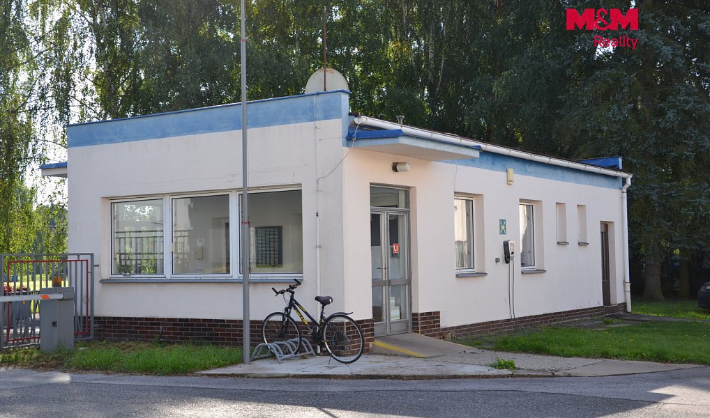 Prodej výrobních prostor 22 000 m², Miletín – náhled fotky 6