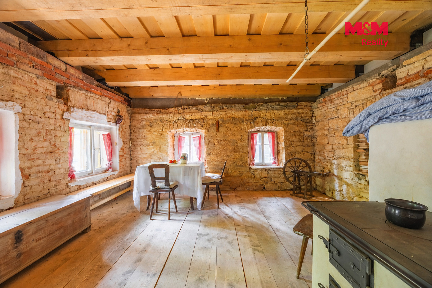 Prodej domu 47 m² s pozemkem 1 923 m² — photo 2