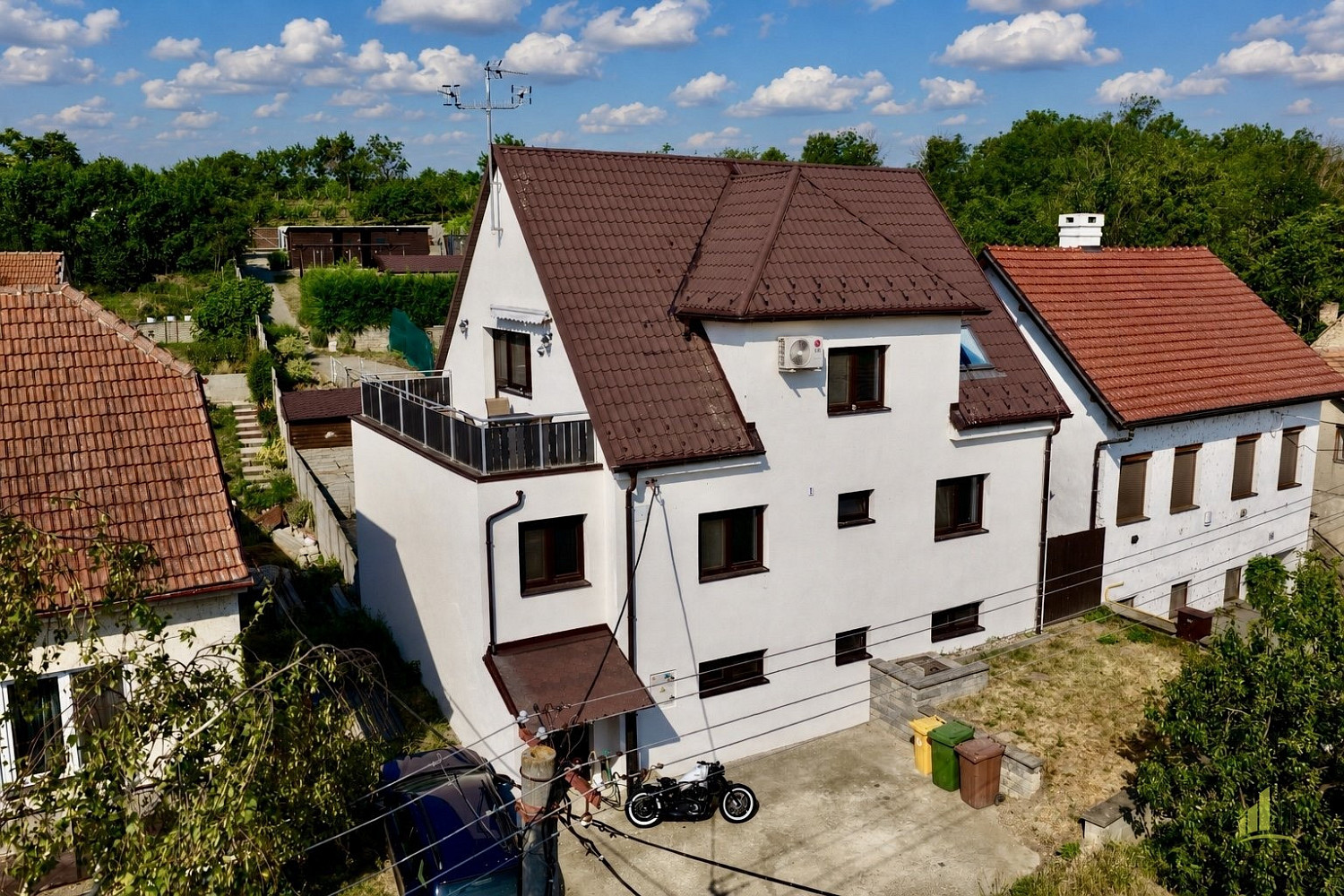Prodej domu 281 m² s pozemkem 1 165 m² – fotografie 2