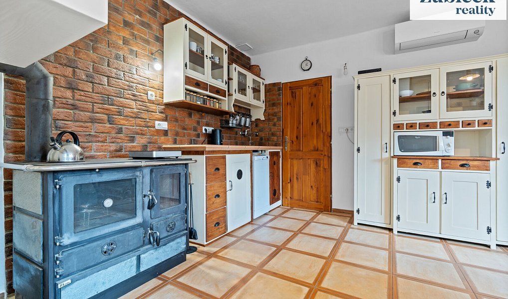 Prodej domu 82 m² s pozemkem 102 m², Uherský Brod – náhled fotky 2