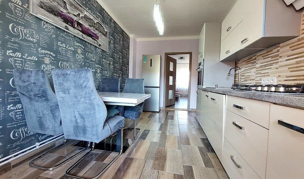 Prodej bytu 2+kk 55 m², Karlovy Vary – náhled fotky 4