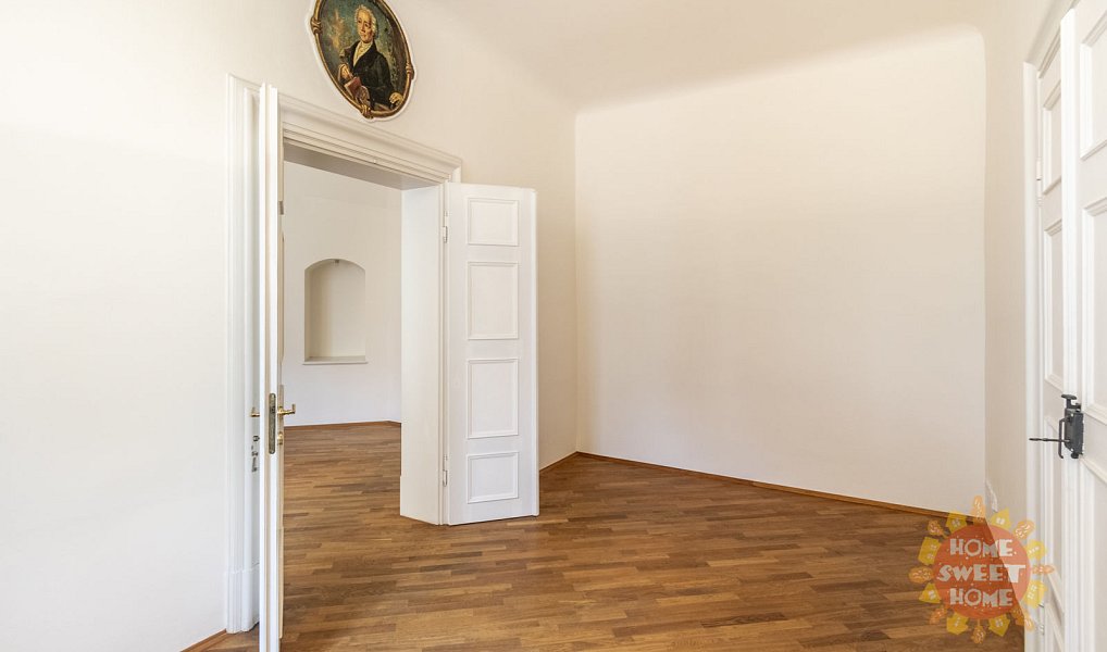 Pronájem bytu 4+1 187 m², Praha – náhled fotky 8