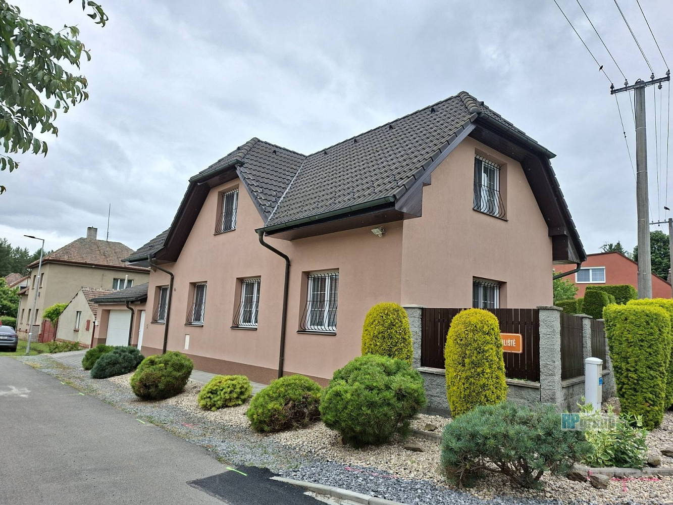 Prodej domu 200 m² s pozemkem 488 m²