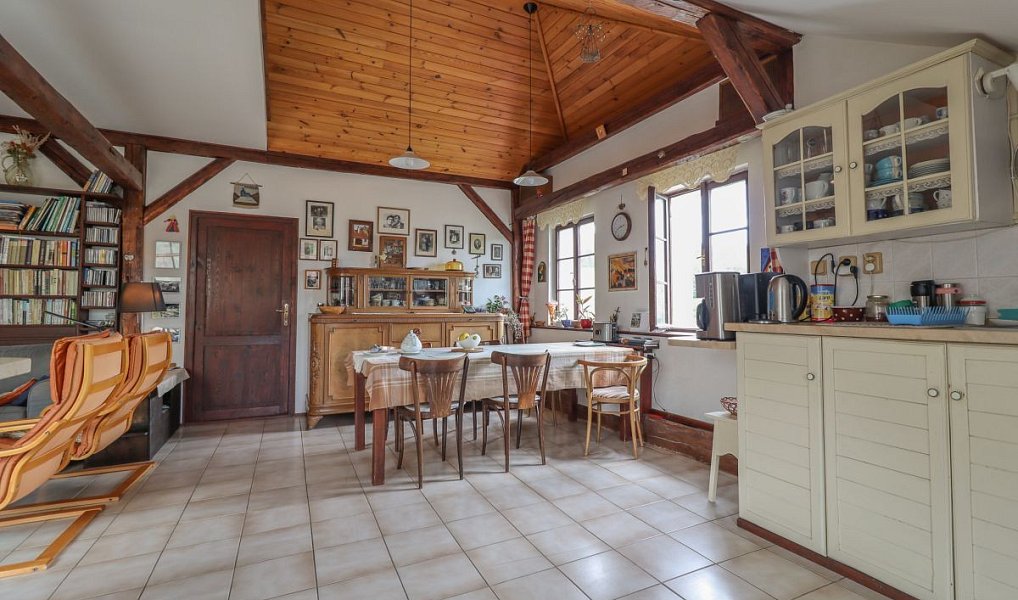Prodej ubytovacího objektu 550 m², Kašperské Hory – náhled fotky 25