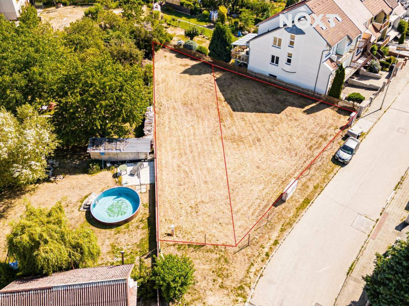 Prodej stavebního pozemku 739 m²