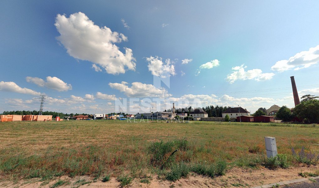 Prodej stavebního pozemku 990 m², Káraný – náhled fotky 2