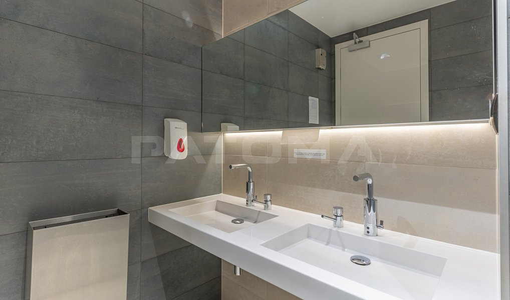 Pronájem kanceláře 674 m², Praha – náhled fotky 14