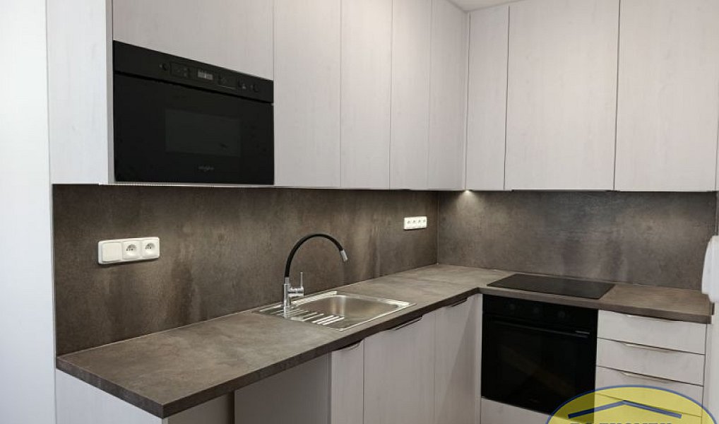 Pronájem bytu 3+1 61 m², Hulín – náhled fotky 2