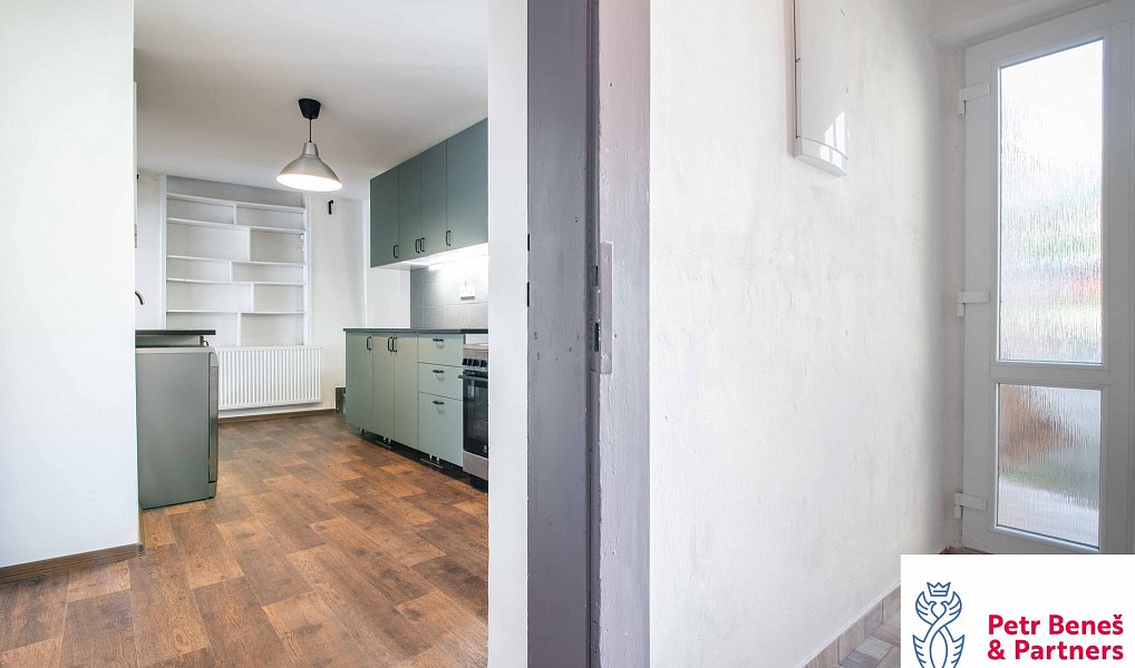 Prodej domu 189 m² s pozemkem 450 m², Rakovník – náhled fotky 6