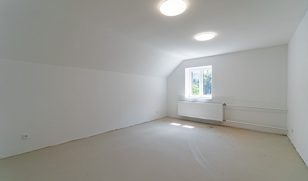 Prodej domu 343 m² s pozemkem 1 671 m², Liptál – náhled fotky 33
